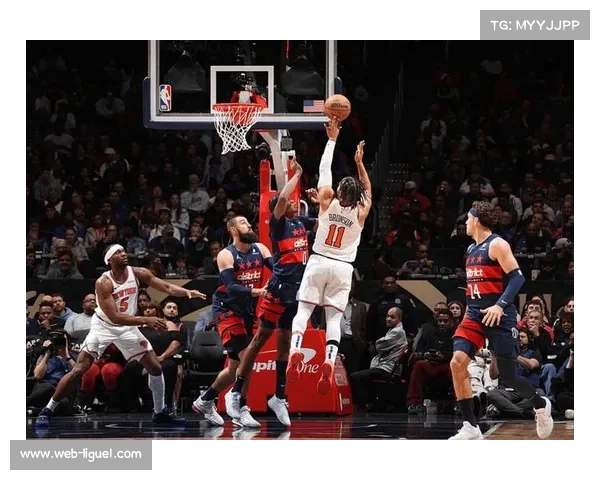 尼克斯大胜奇才31分，主力提前休息为背靠背储备体能