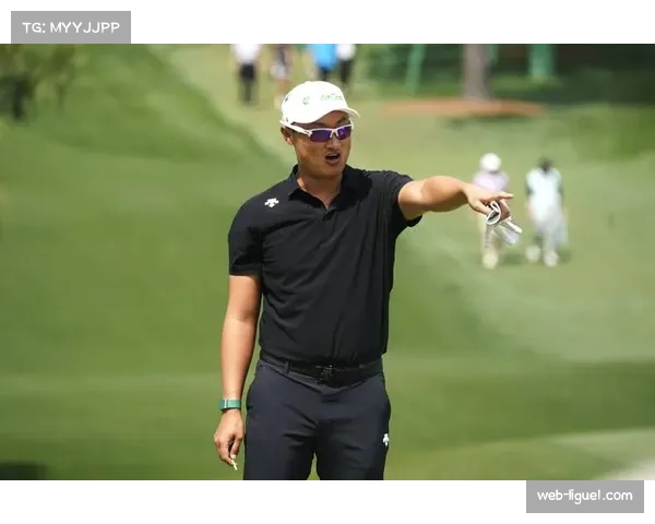 李昊桐美国大师赛首轮71杆,暂时并列第10位